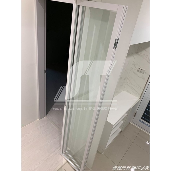 鋁框玻璃推拉門工程 鋁框玻璃推拉門工程