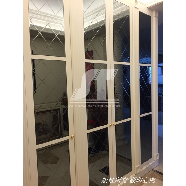 菱形鏡 組合鏡 特殊鏡 進口鏡 偷窺鏡 鑽雕 菱形鏡 組合鏡 特殊鏡 進口鏡 偷窺鏡 鑽雕