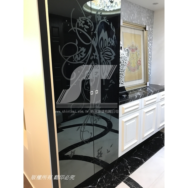 shintsai玻璃工程(新北市)客製化 製作 LOGO噴圖 彩繪玻璃 數位玻璃 shintsai玻璃工程(新北市)客製化 製作 LOGO噴圖 彩繪玻璃 數位玻璃