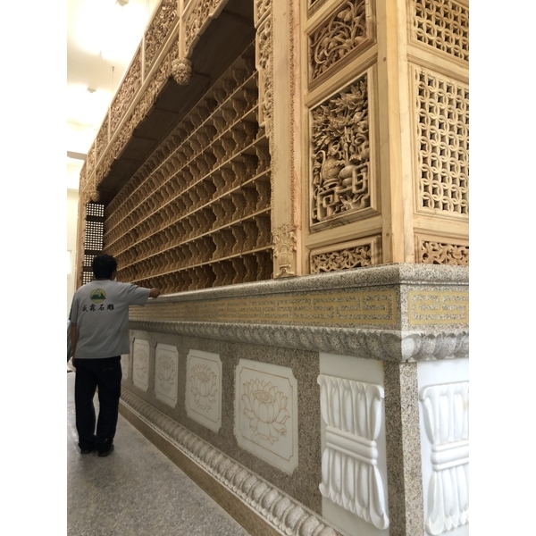 檜木-祖先、神佛龕-威霖石雕工程有限公司