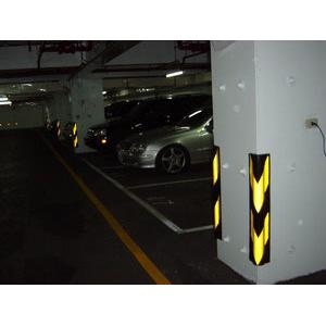 NB-980V防撞條-碩立停車設備股份有限公司