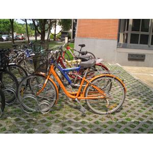 腳踏車位架-碩立停車設備股份有限公司