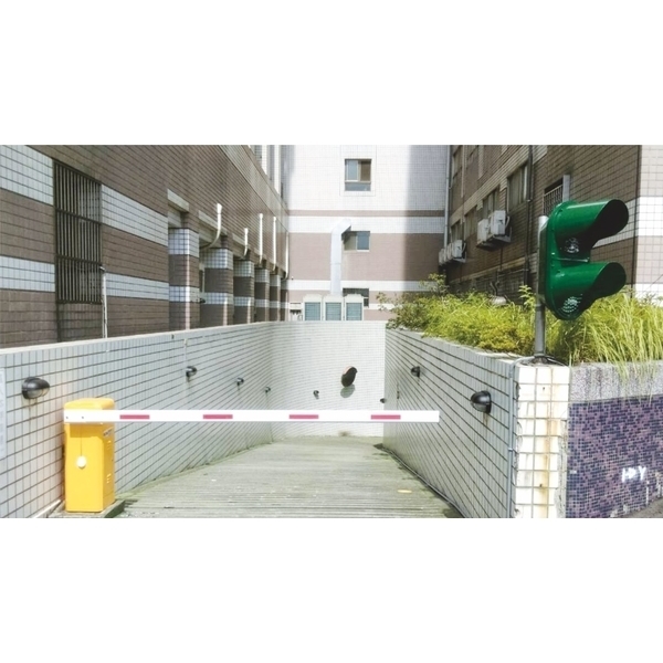 電研所 電動柵欄機NB-350FN NB-104S紅綠燈箱 (直式)-碩立停車設備股份有限公司