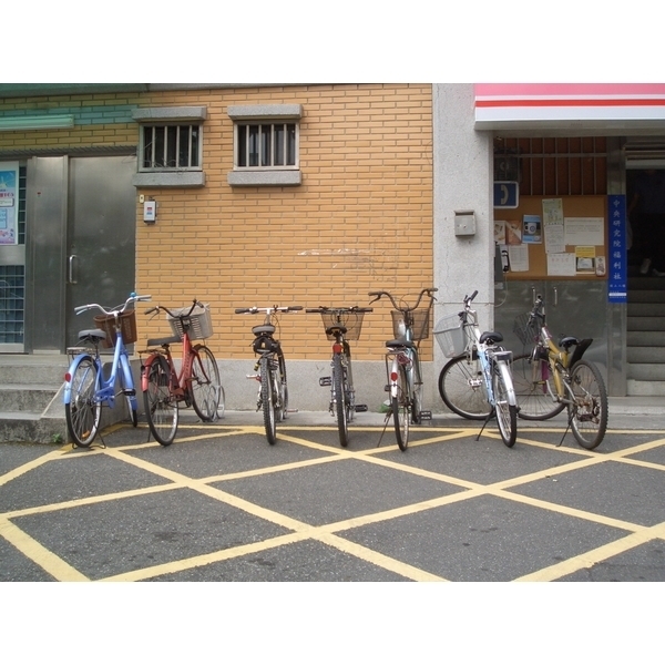 中央研究院(台北市南港區) NB-2354腳踏車位架-碩立停車設備股份有限公司