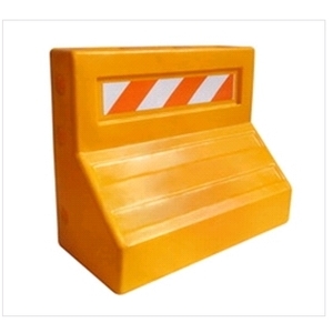 充水式護欄-利星五金企業