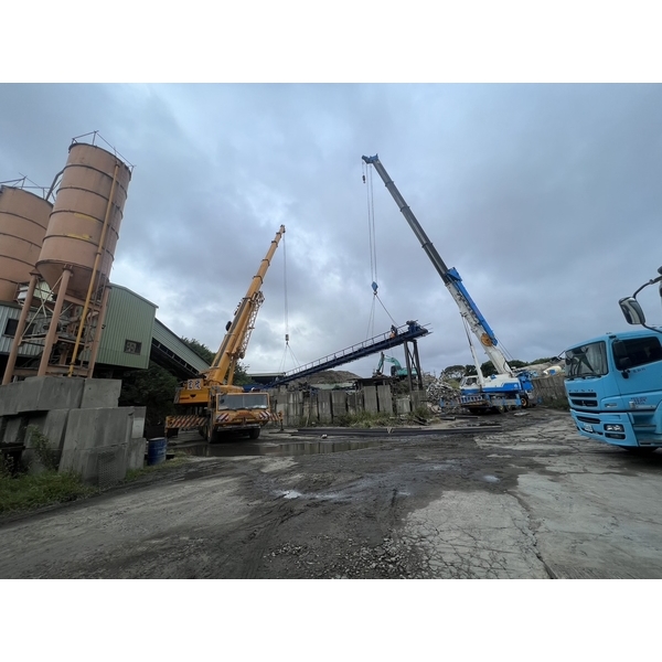 高空作業車 高空作業車
