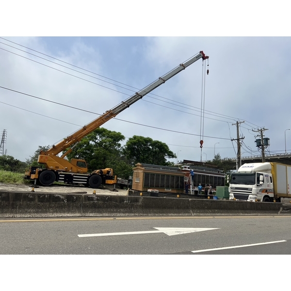 高空吊掛作業車 高空吊掛作業車