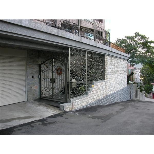 鍛造大門及欄杆-百昱鋼鐵有限公司