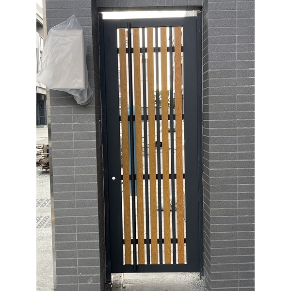 日式格柵木門-高米金屬鍛造有限公司