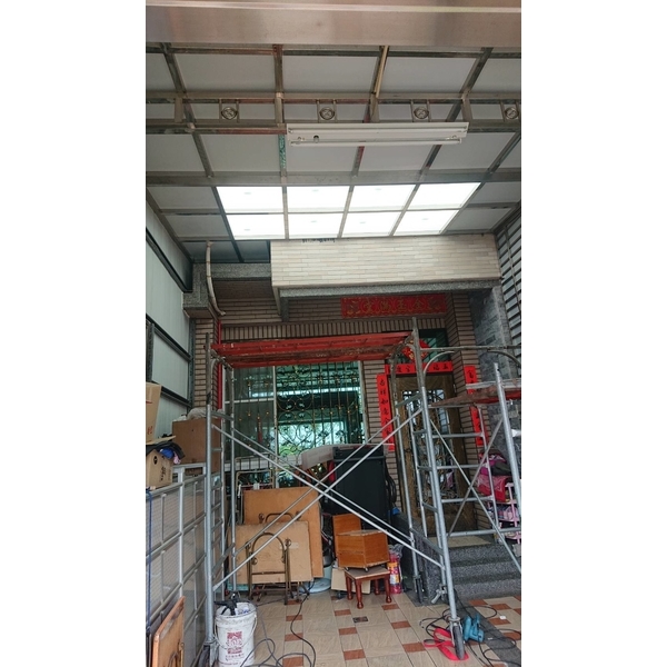 採光罩翻修-興泰工程行