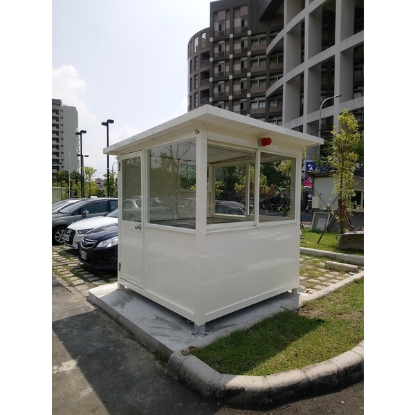 警衛亭