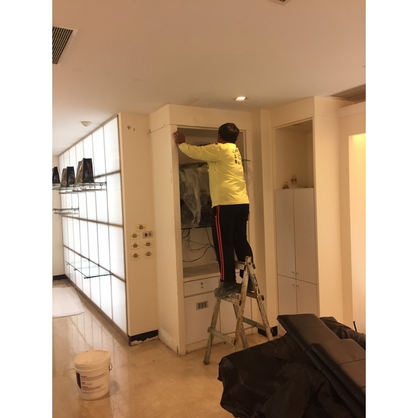 室內油漆粉刷-4-上實工程行