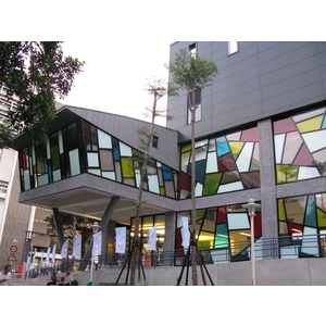 台北松山體育中心 - 美國首諾Saflex Vanceva 多彩膠合玻璃建案-欣昭實業股份有限公司