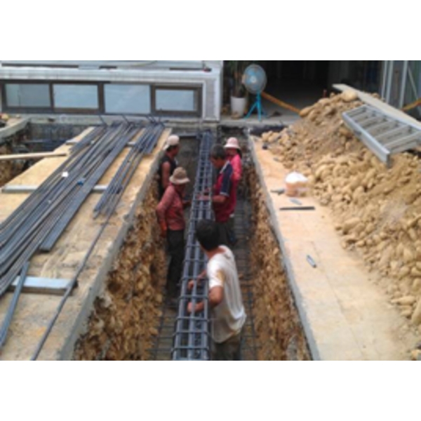 鋼構基礎地樑鋼筋綁紮 鋼構基礎地樑鋼筋綁紮