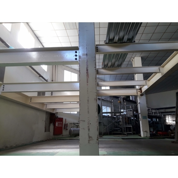 廠房內部困難吊裝施工 廠房內部困難吊裝施工