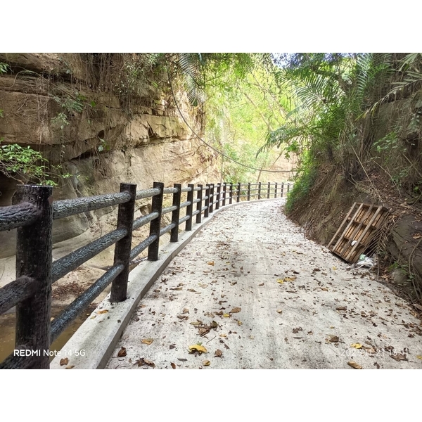 仿櫟木欄杆-三榮建材工業股份有限公司