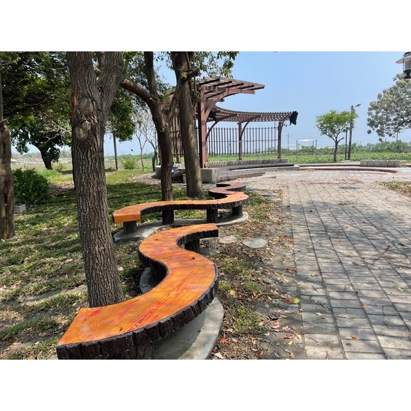 仿木椅-三榮建材工業股份有限公司