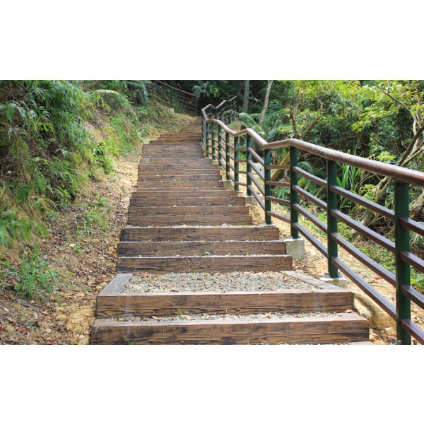 階梯-三榮建材工業股份有限公司
