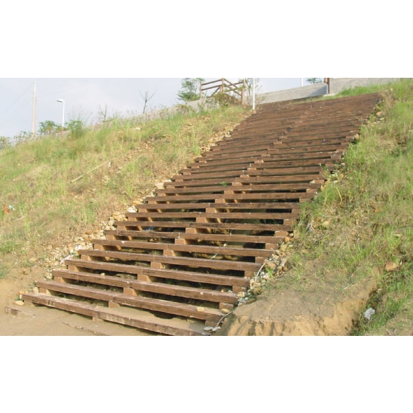 仿木階梯-三榮建材工業股份有限公司