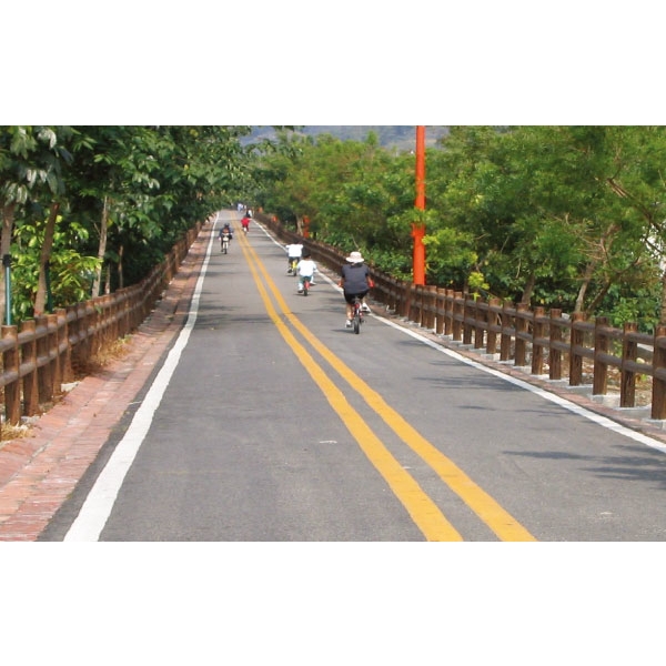 B-4Y欄杆-三榮建材工業股份有限公司