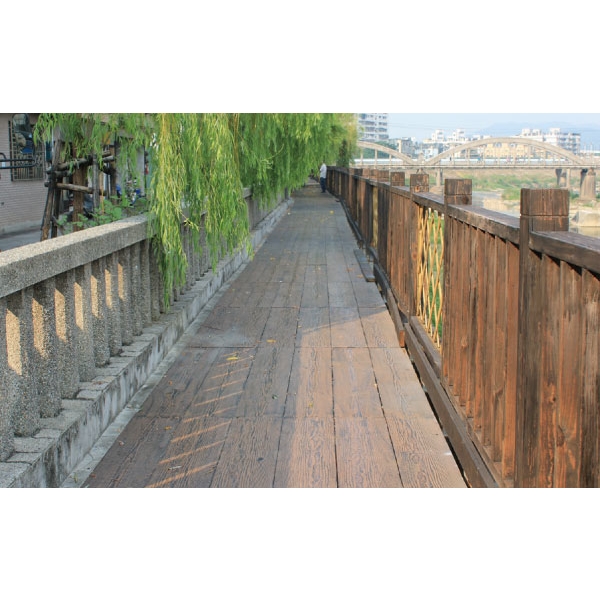特訂棧道-三榮建材工業股份有限公司