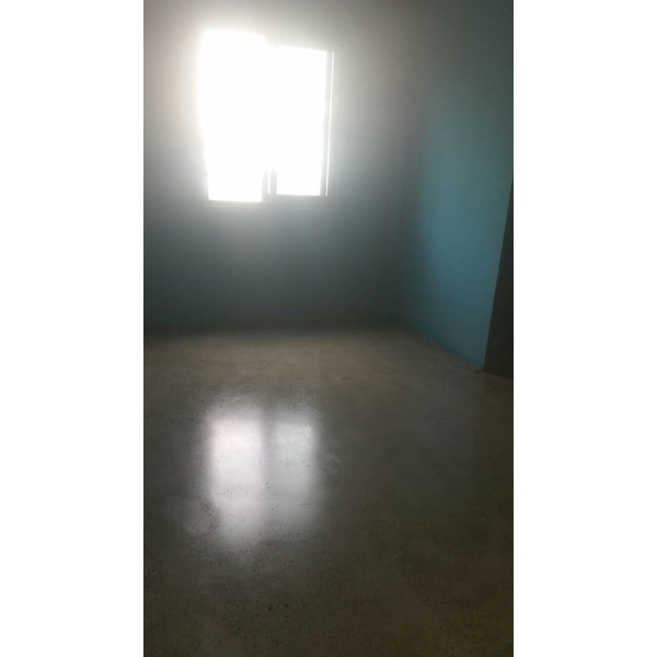 水泥硬光地坪研磨