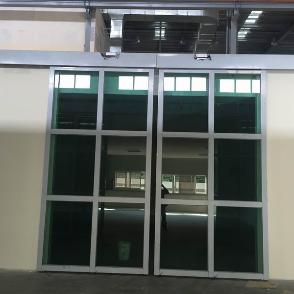 不鏽鋼玻璃重型自動門