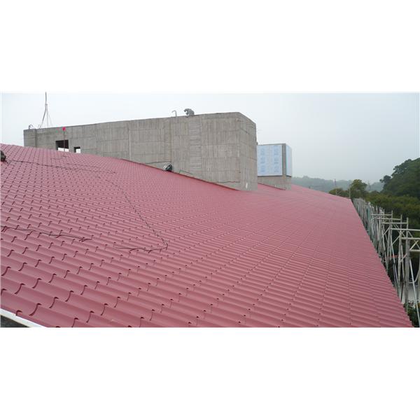 屋頂烤漆浪板-育鴻工程行