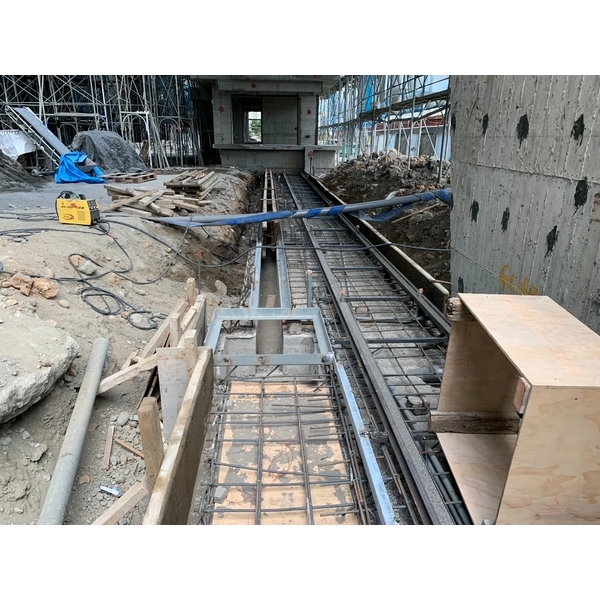 大門基座安裝工程-育鴻工程行