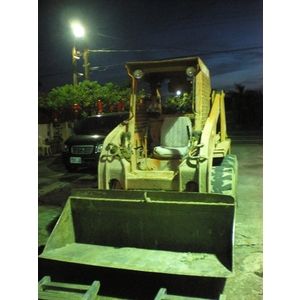 山貓出租-雲隆企業行