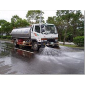 灑水車-雲隆企業行