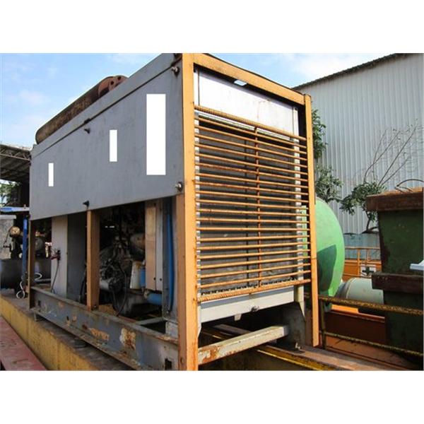 發電機