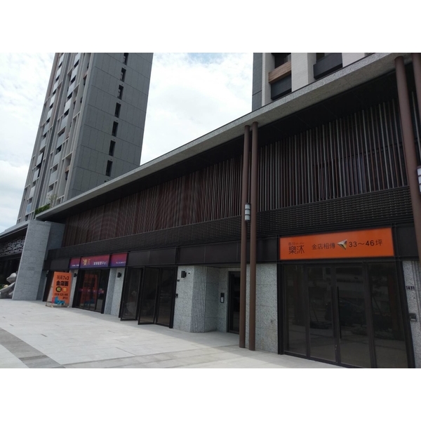 三色橫式造型鋁格柵 三色橫式造型鋁格柵