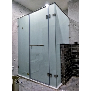淋浴拉門-潔立國際衛浴建材有限公司