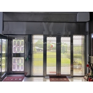 白鐵自動門-金世興門窗行