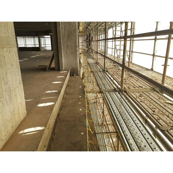 鷹架工程25-信嬅工程有限公司