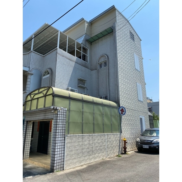 加裝鋼鐵裝潢版-鑫誠鋼板材料行