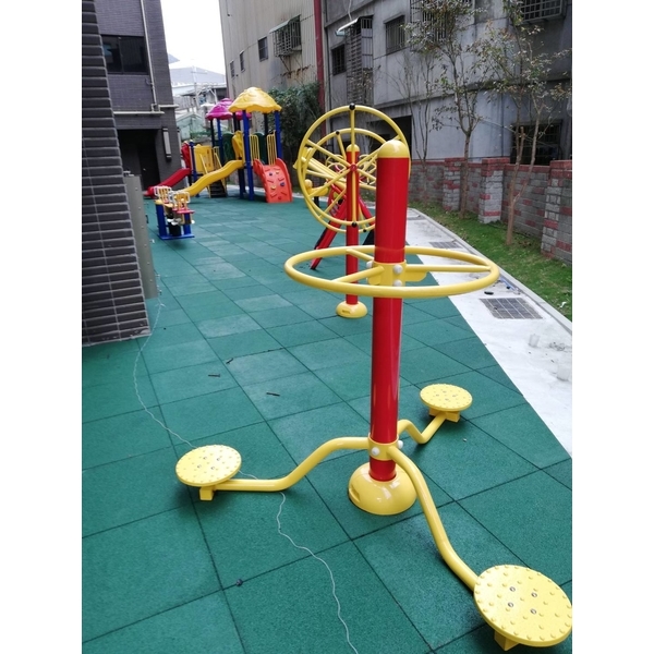 兒童遊具4