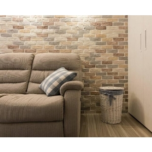 混色人造文化磚在居家沙發背牆後的溫馨表現-美綠裝飾建材有限公司