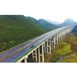 廈蓉高速公路2211公里超細墩柱
