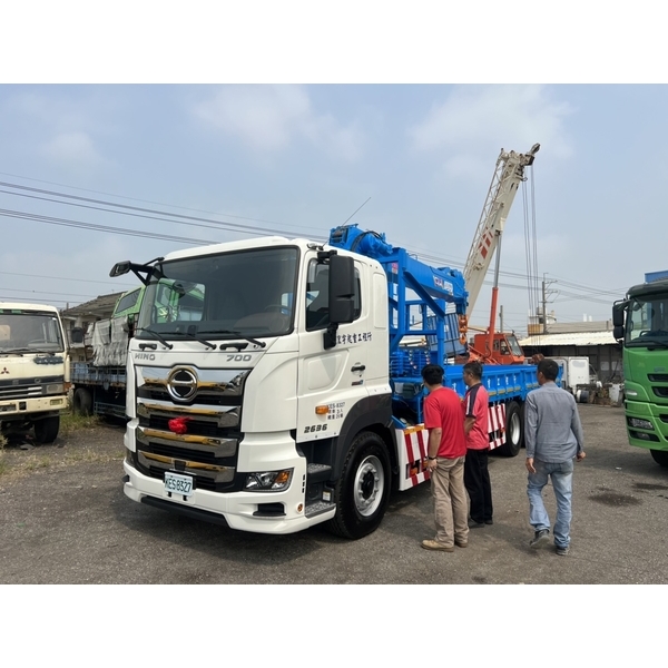 吊卡車