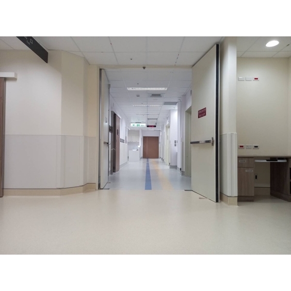 Armstrong晶盾無縫醫療級地板-加強保健龍(Medintech Plus)-台大醫院4CICU-安傢木地板公司