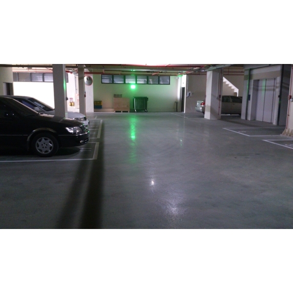 停車場拋光地坪