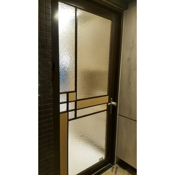 烤漆白鐵門