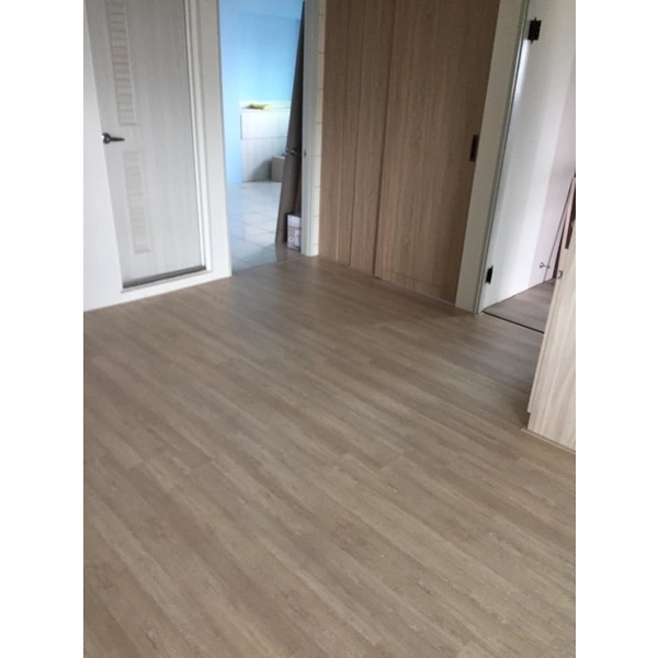 超耐磨地板 超耐磨地板