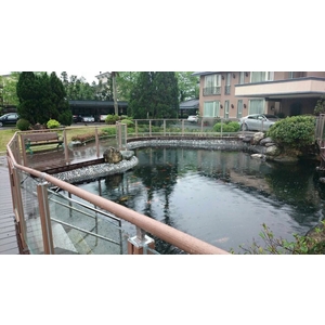 日本塑木扶手-冠譽國際建材有限公司