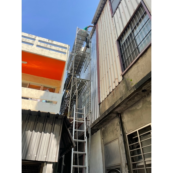 外牆白鐵板封板工程 外牆白鐵板封板工程