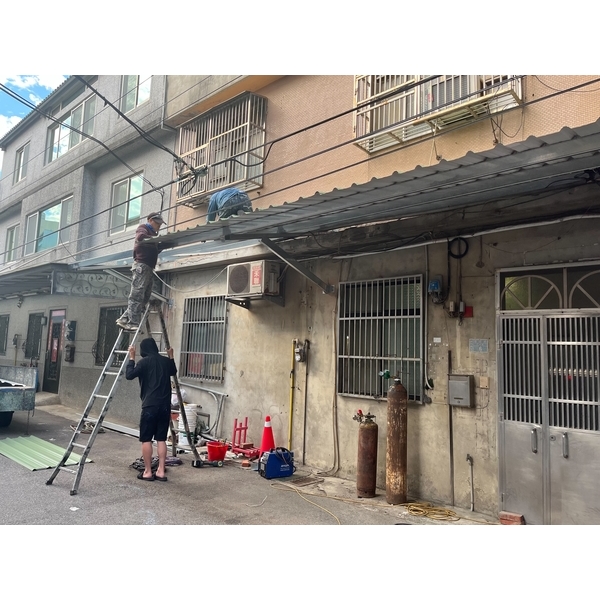 雨遮施作 雨遮施作