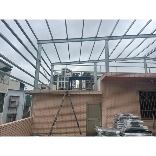 屋頂搭建工程