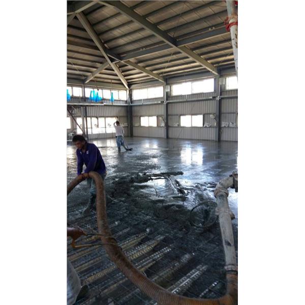 水泥鋼筋地坪施工 水泥鋼筋地坪施工